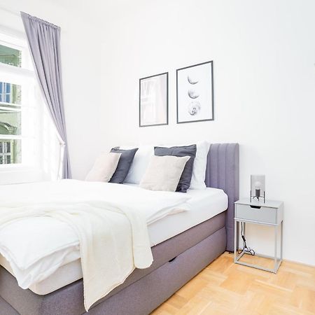 Prague Days - Bright Apartment - Old Town Dış mekan fotoğraf