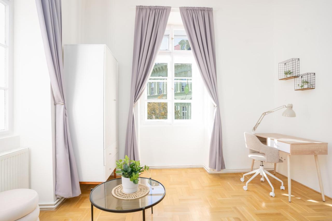 Prague Days - Bright Apartment - Old Town Dış mekan fotoğraf